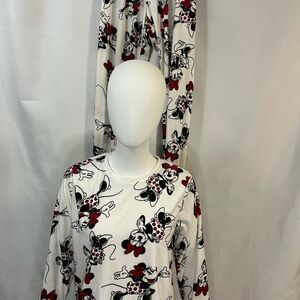 Disney Minnie Mouse Pajama Set - White and Red. Holiday gift